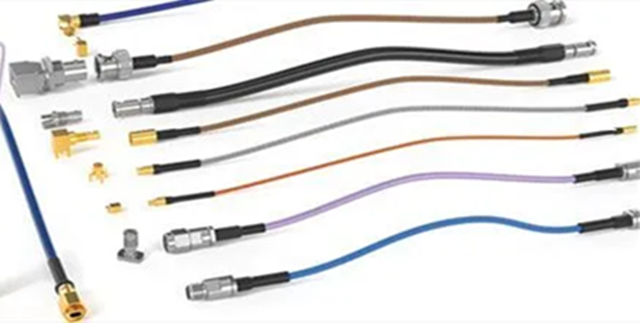 MJDはSamtecの無線週波数ケーブルアセンブリと無線週波数コネクタを高値で回収