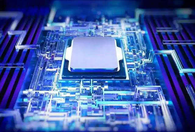 供給 Intel プロセッサー、Intel  Xeon® スケーラブル・プロセッサー、Intel Core™ プロセッサー、Intel ® Atom プロセッサー