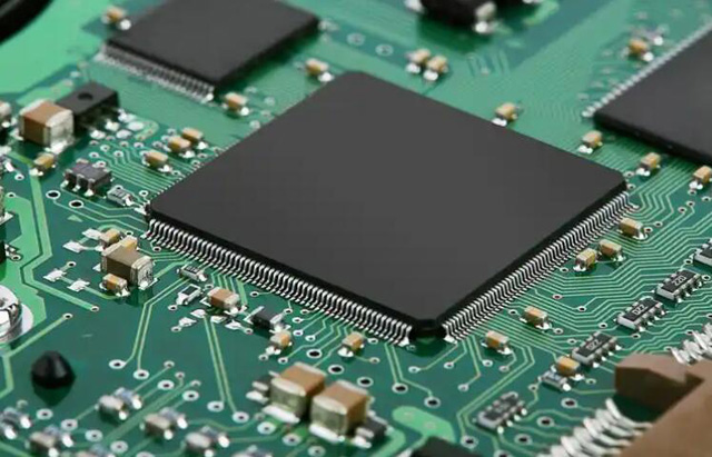 リサイクルInfineon MOSFETトランジスタ、リサイクルCoolMOS™ MOSFETトランジスタ、リサイクルOptiMOS™ MOSFETトランジスタ