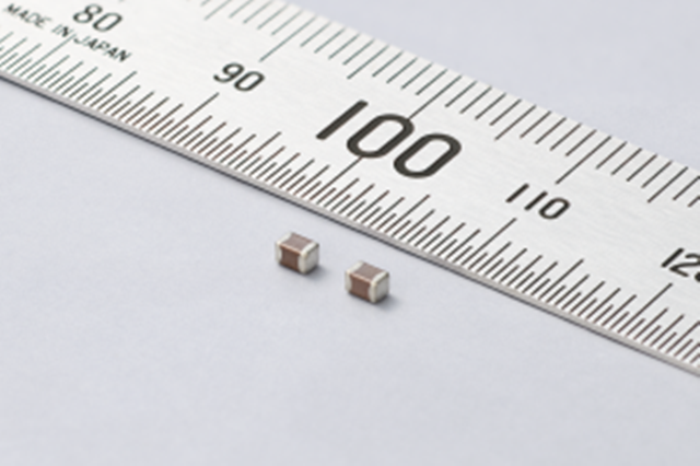 Murata初の10µF/50 V/0805インチ車規級MLCC本格量産